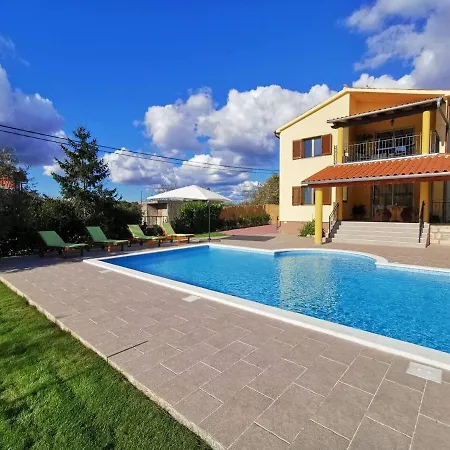 Ana House In Loborika Prázdninový dům Marčana