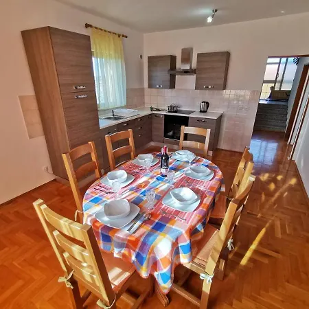 Ana House In Loborika * Marčana